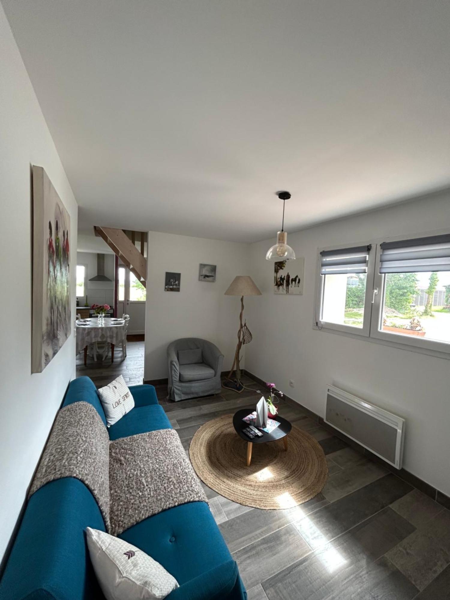 Holiday home Le Clos De L'angley Et Ecurie