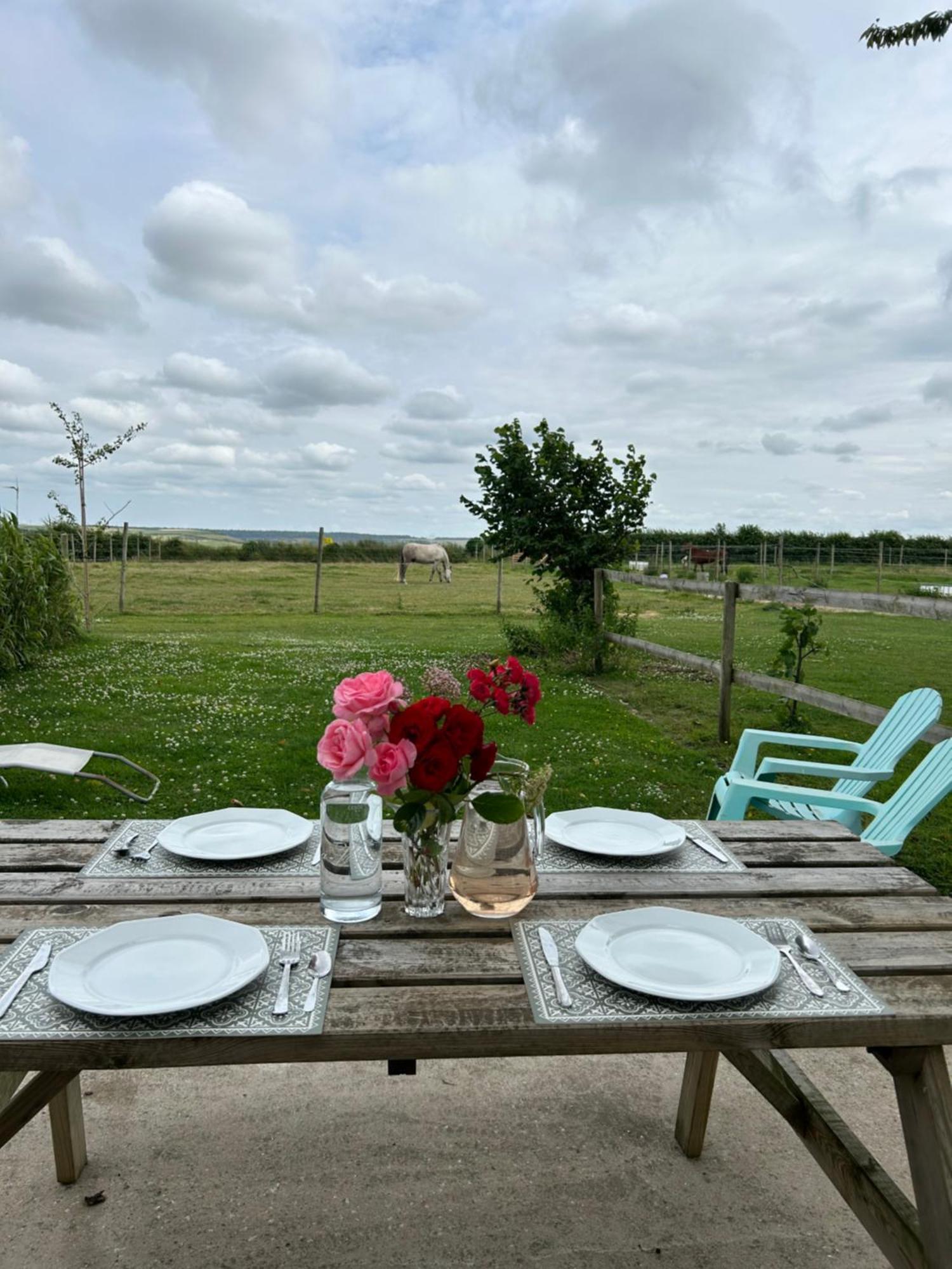 Le Clos De L'angley Et Ecurie * Caffiers